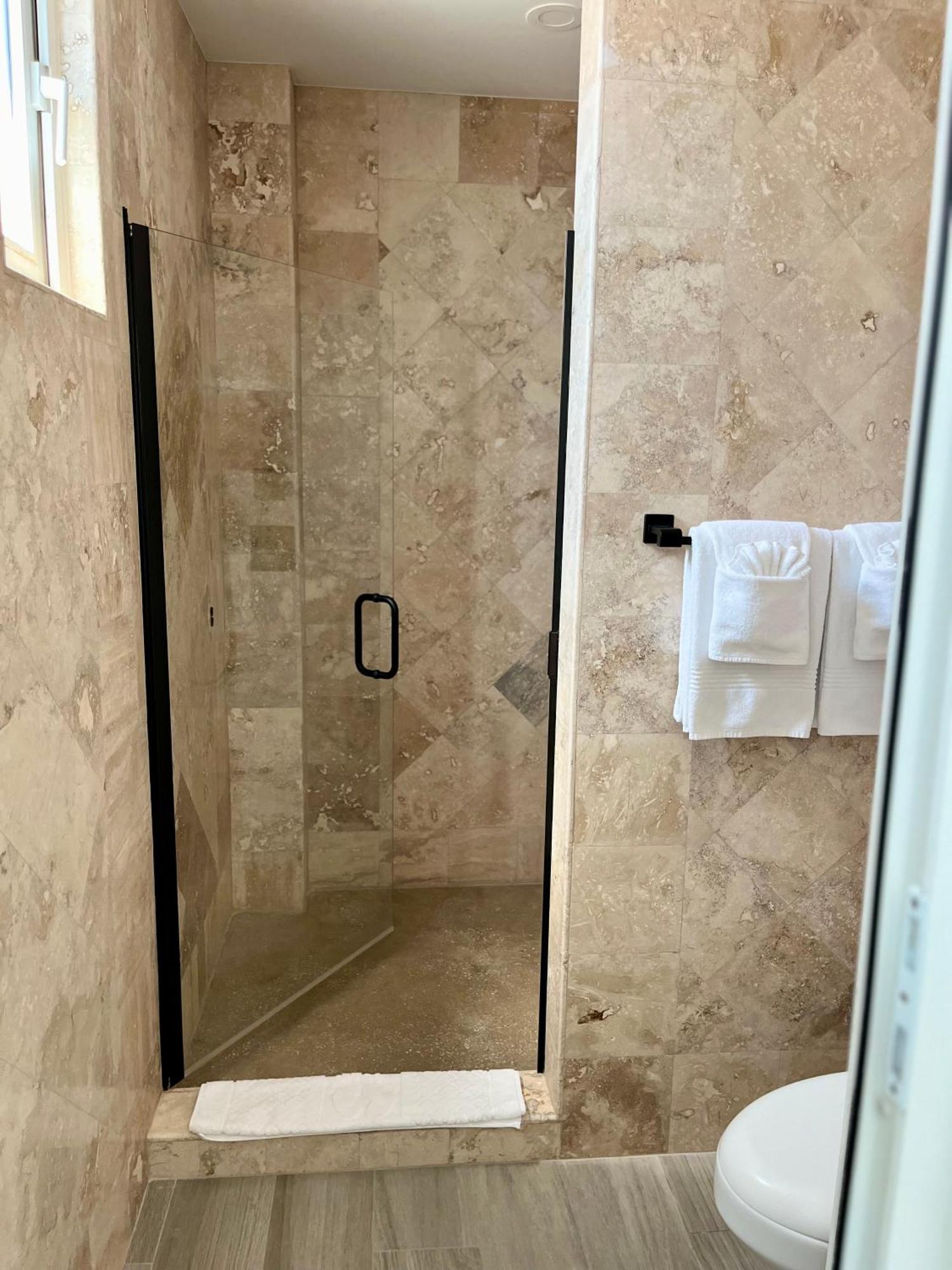 The Watermark Hotel サン・ペドロ エクステリア 写真
